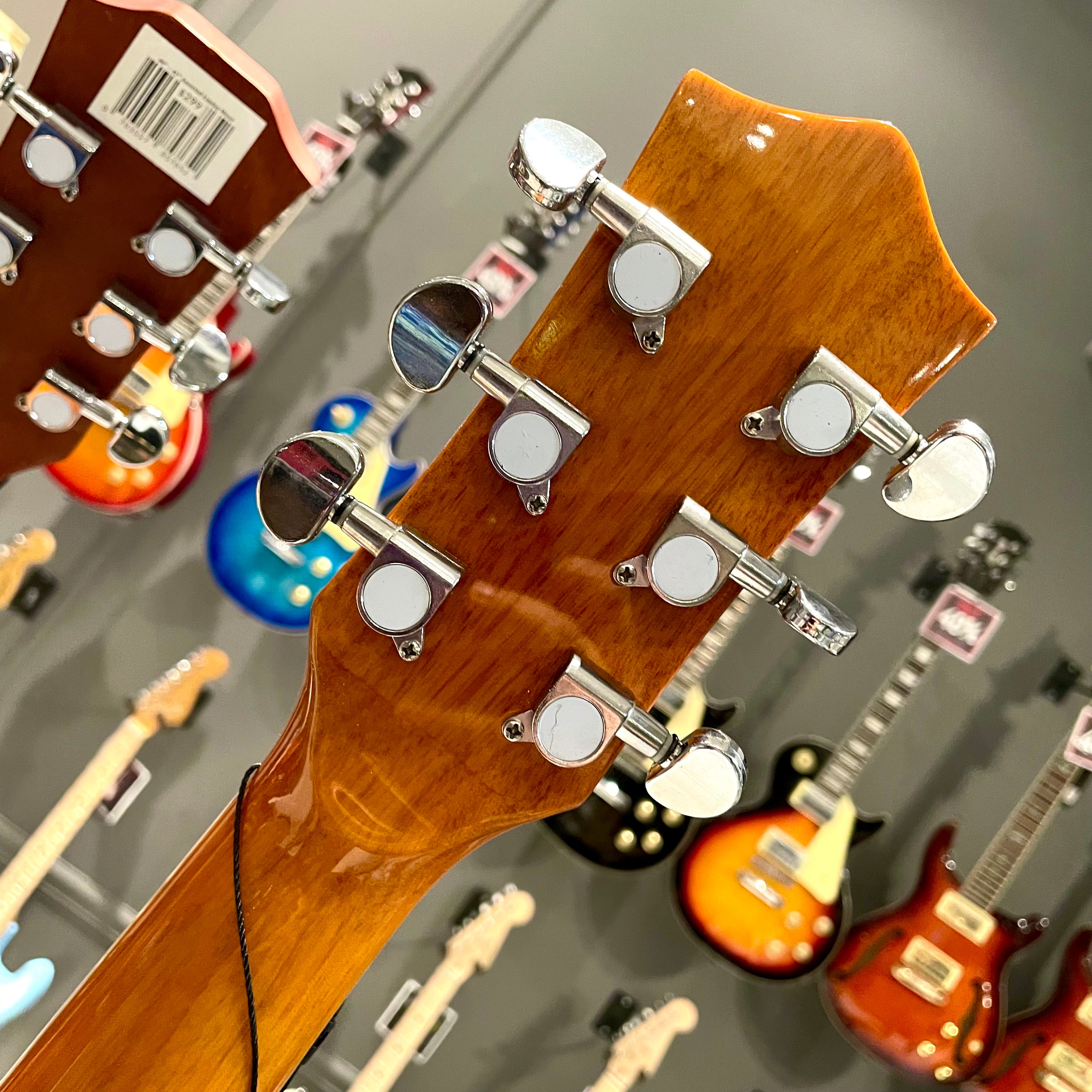 Mars m21y40: 40” Acoustic Guitar - Yellow Flame