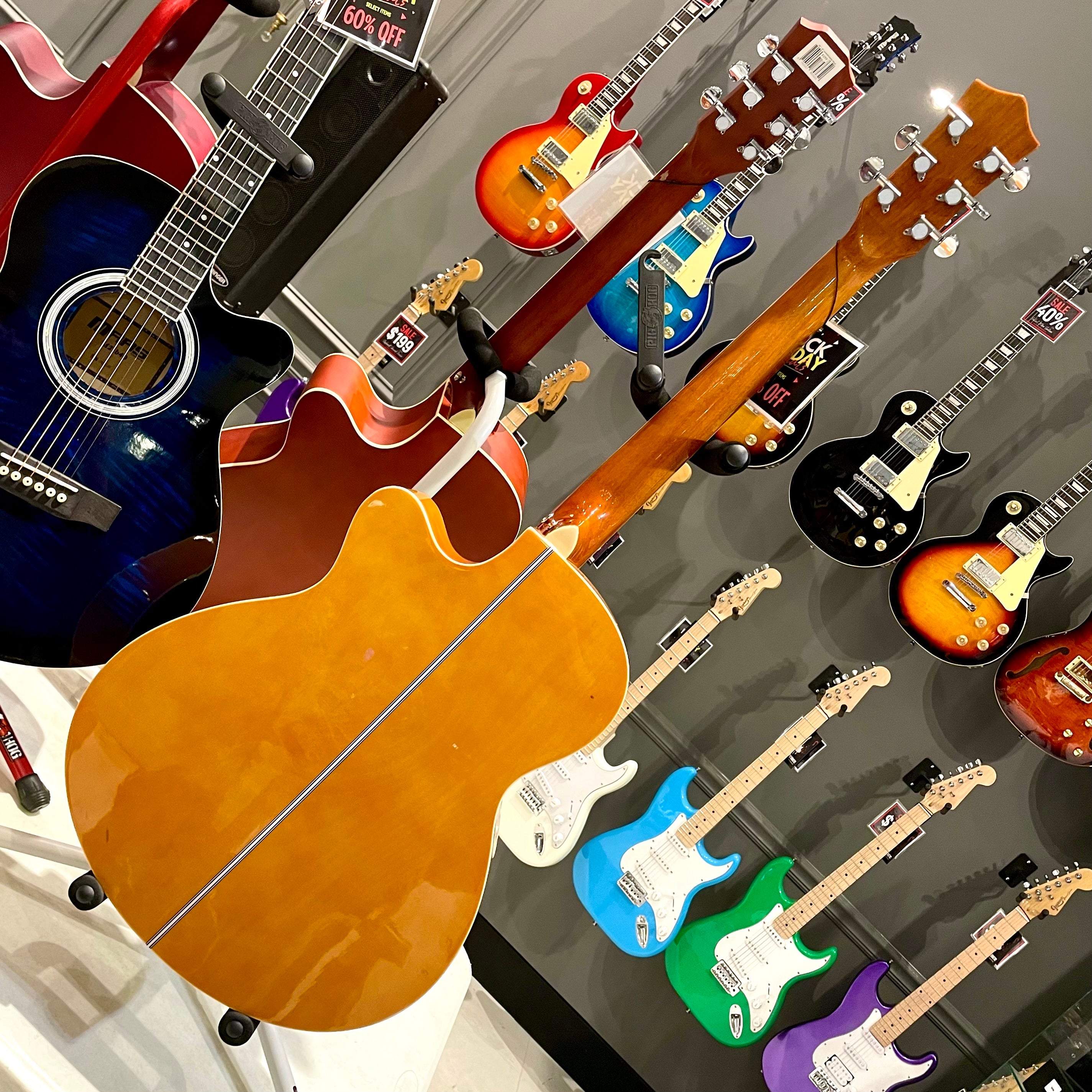 Mars m21y40: 40” Acoustic Guitar - Yellow Flame