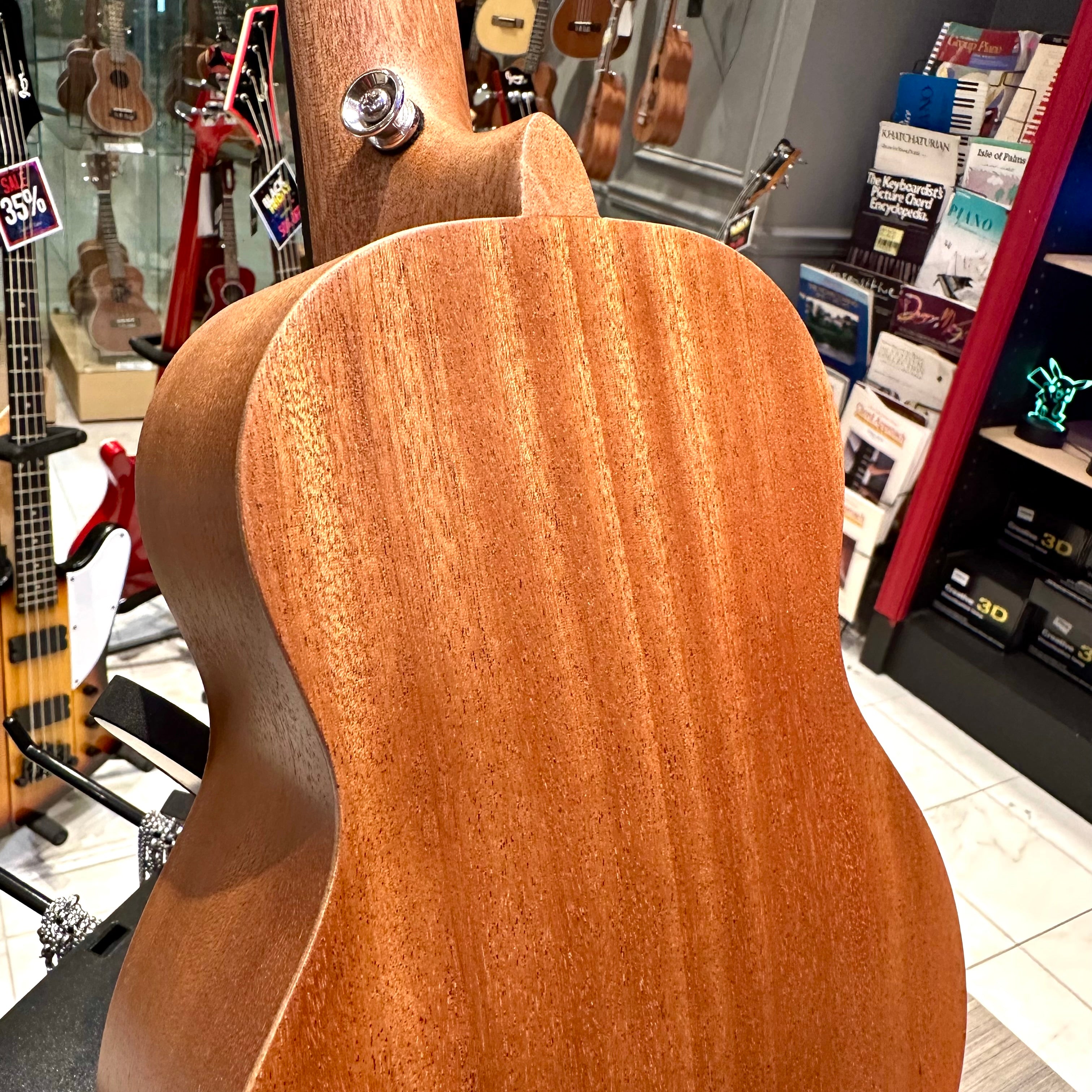 AKUA Aloha: 21" Soprano Ukulele - Elephant