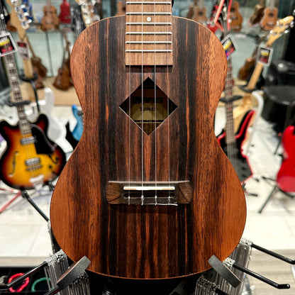 Mars m20b23: 23” Concert Ukulele - Ebony