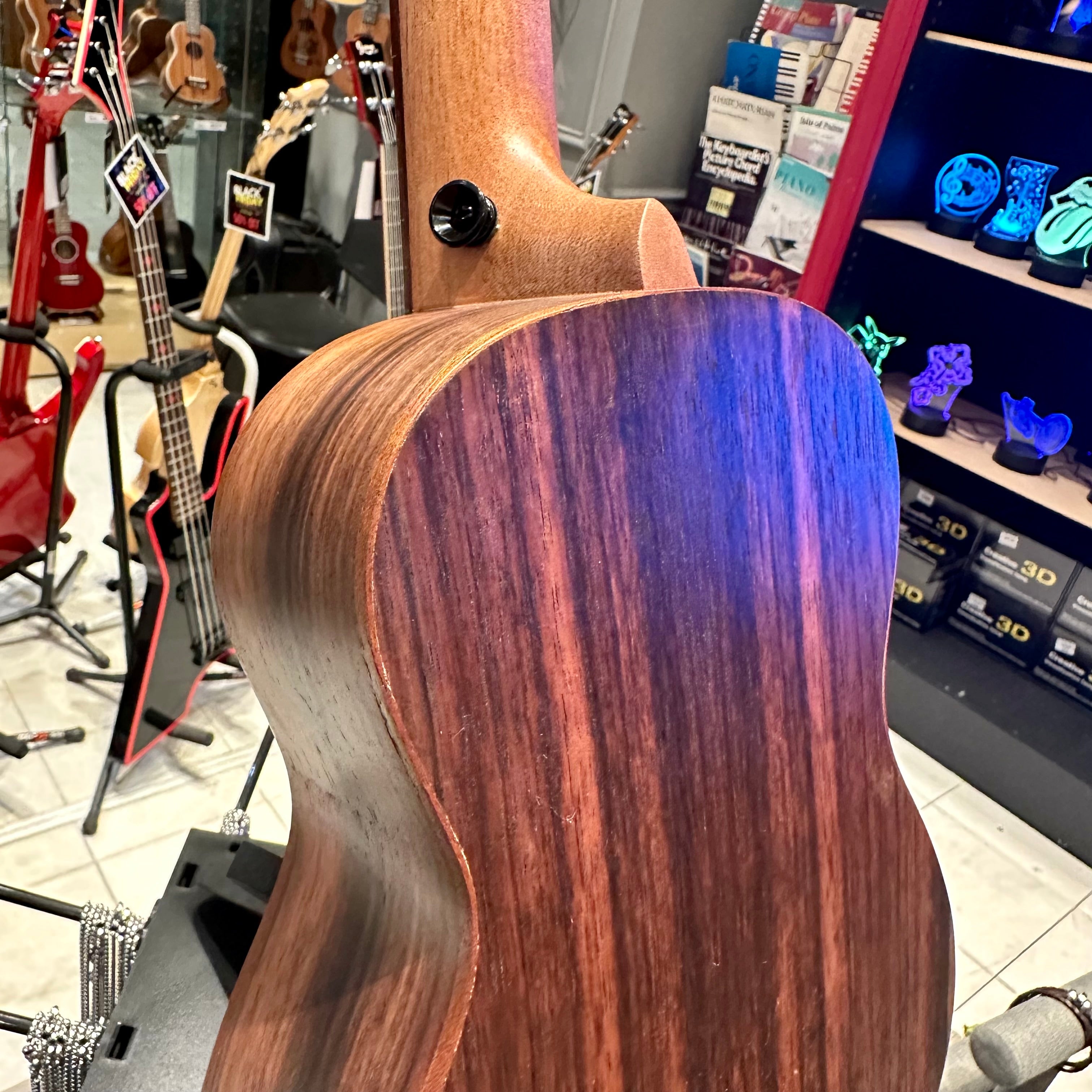 Mars m20b23: 23” Concert Ukulele - Ebony
