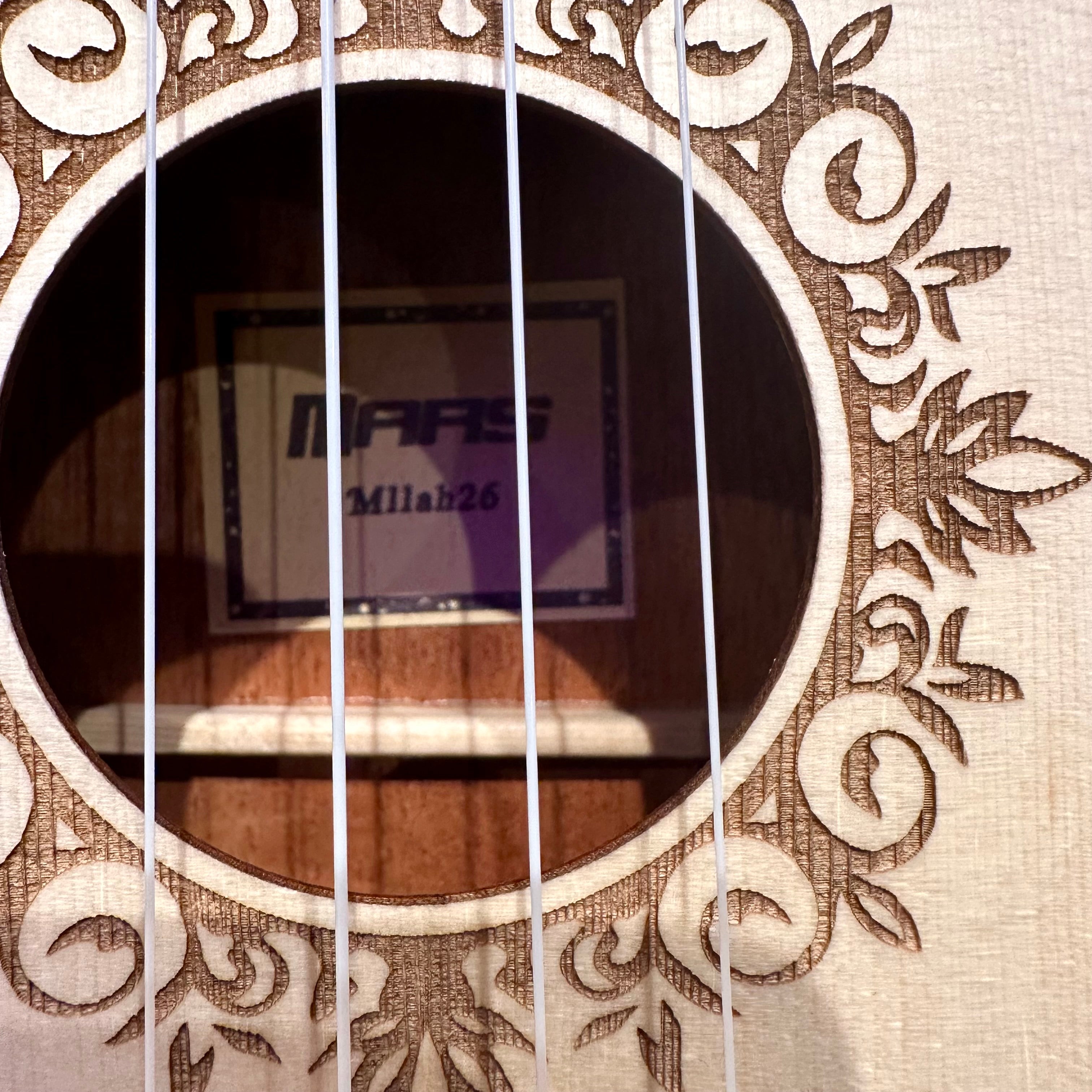 Mars m11ah26: 26” Concert Ukulele - Blonde