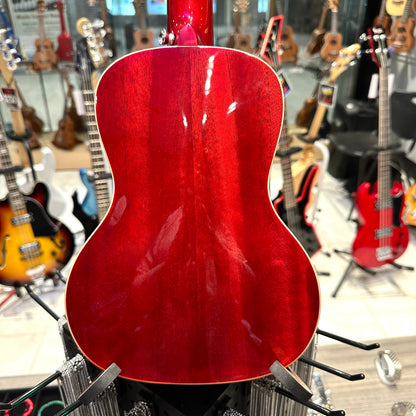 AKUA Earth: 24' Concert Ukulele, Mahogany - Red