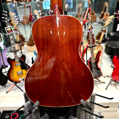 AKUA Earth: 24' Concert Ukulele, Mahogany - Brown