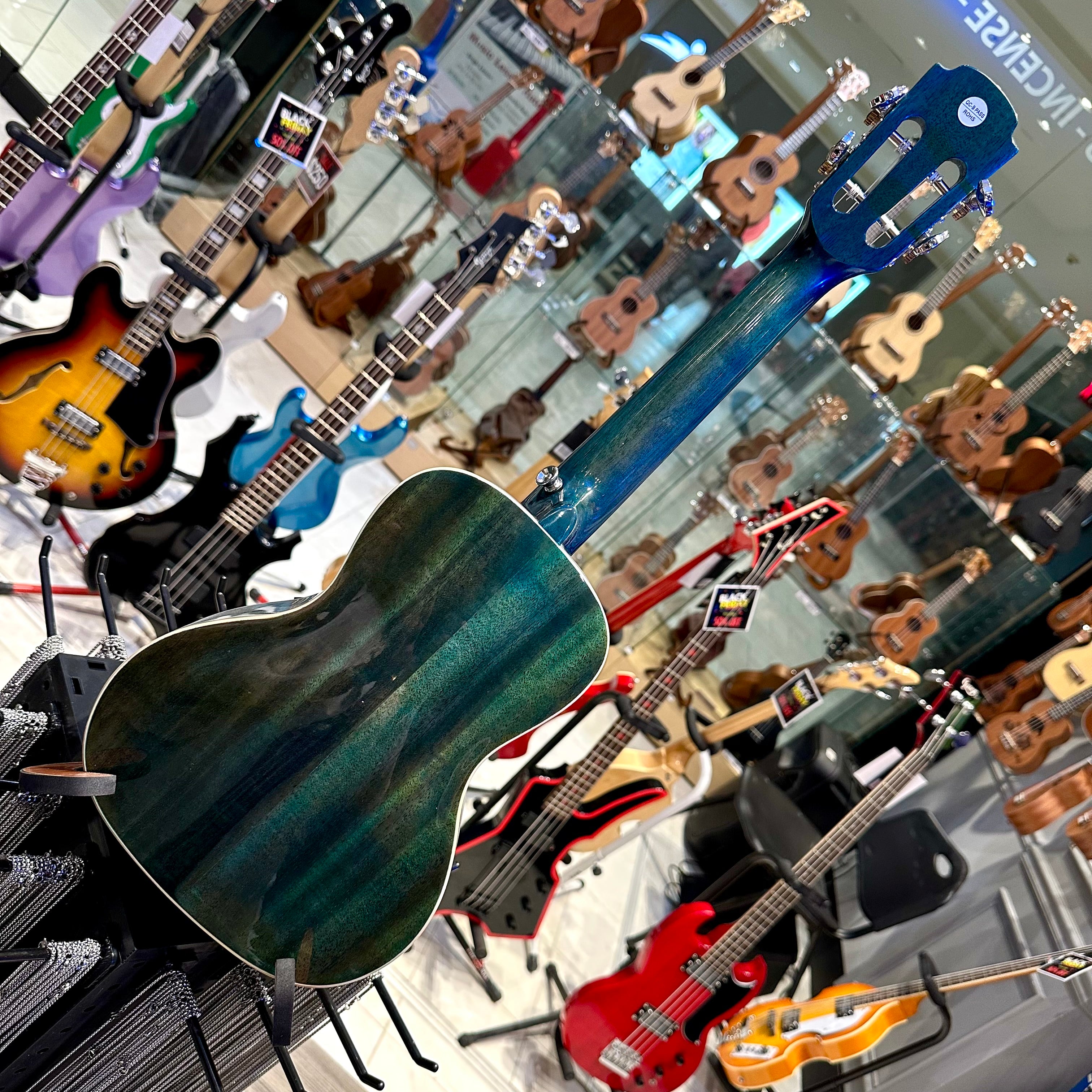 AKUA Earth: 24' Concert Ukulele, Mahogany - Sea Green