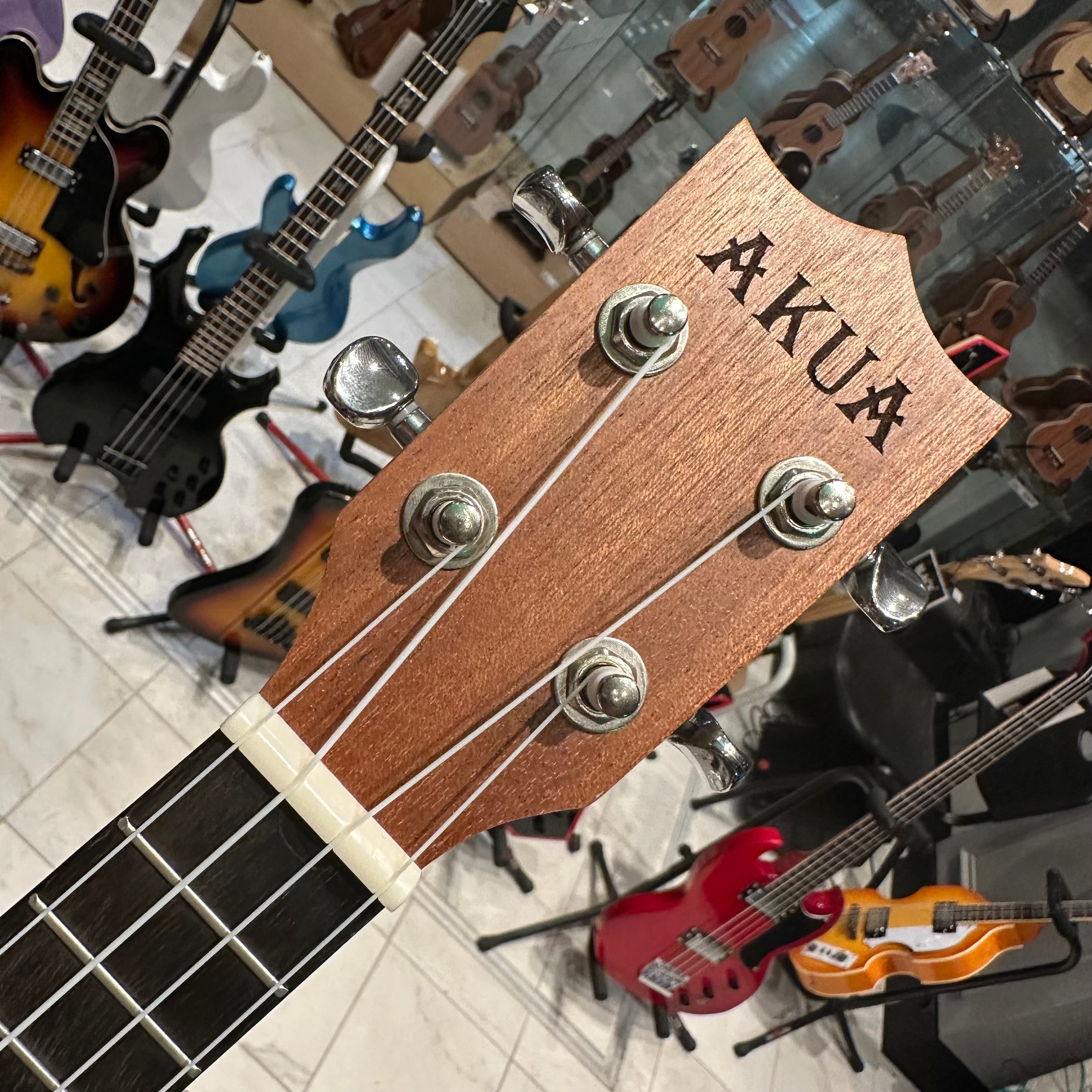 AKUA Rain: 21" Concert Ukulele - Sapele
