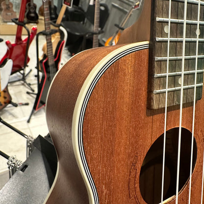 AKUA Rain: 21" Concert Ukulele - Sapele