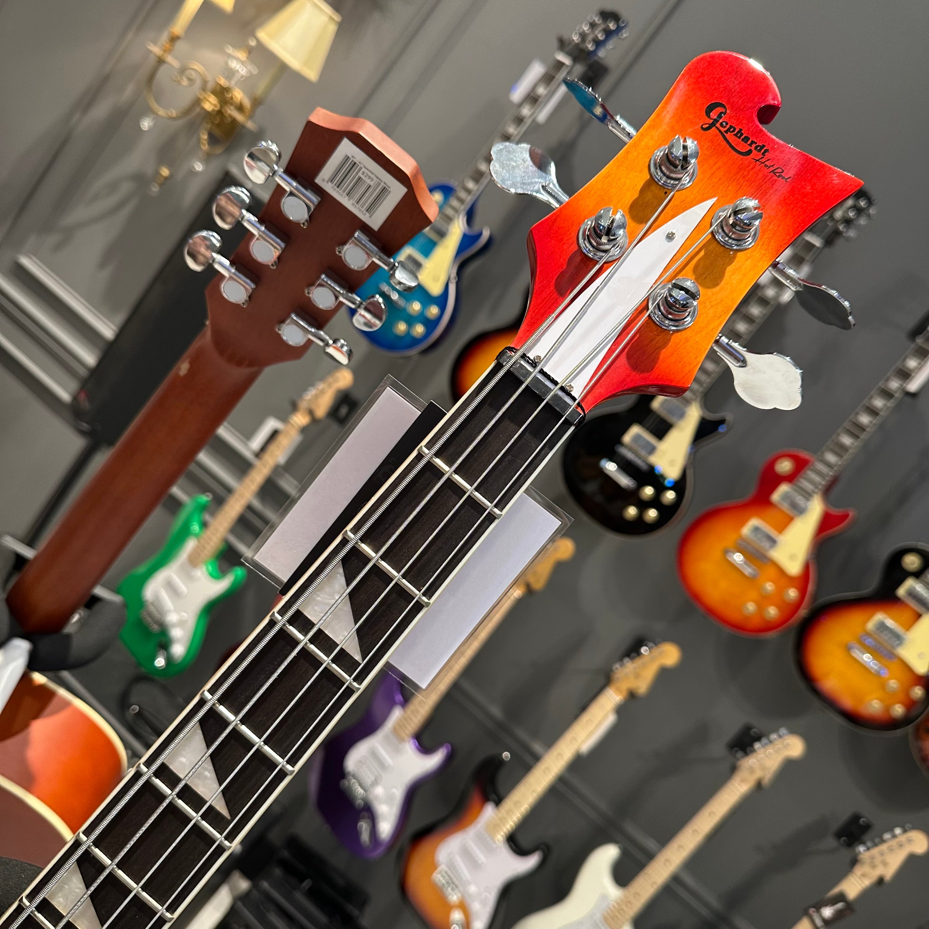 Gephardt Hot Rod: Bass Guitar - RedBurst