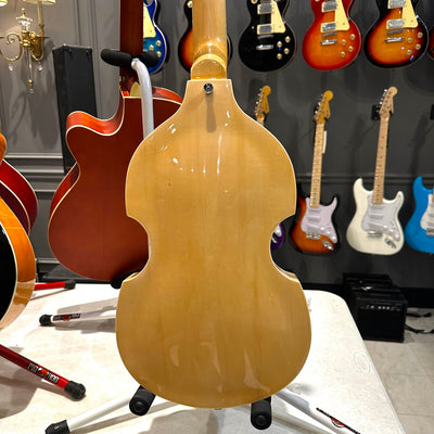 Gephardt Sixty-Four: Bass Guitar - Blonde
