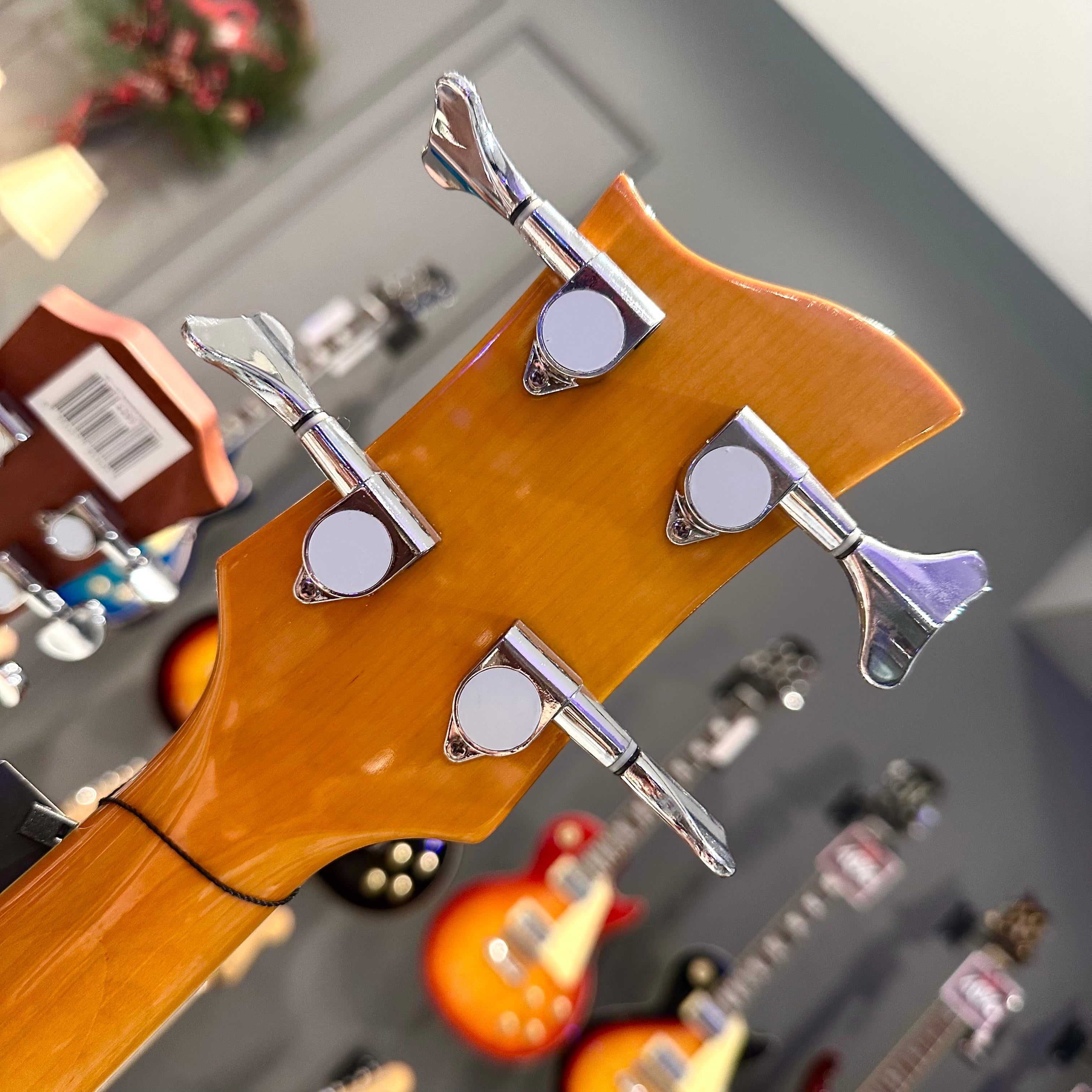 Gephardt Sixty-Four: Bass Guitar - OrangeBurst