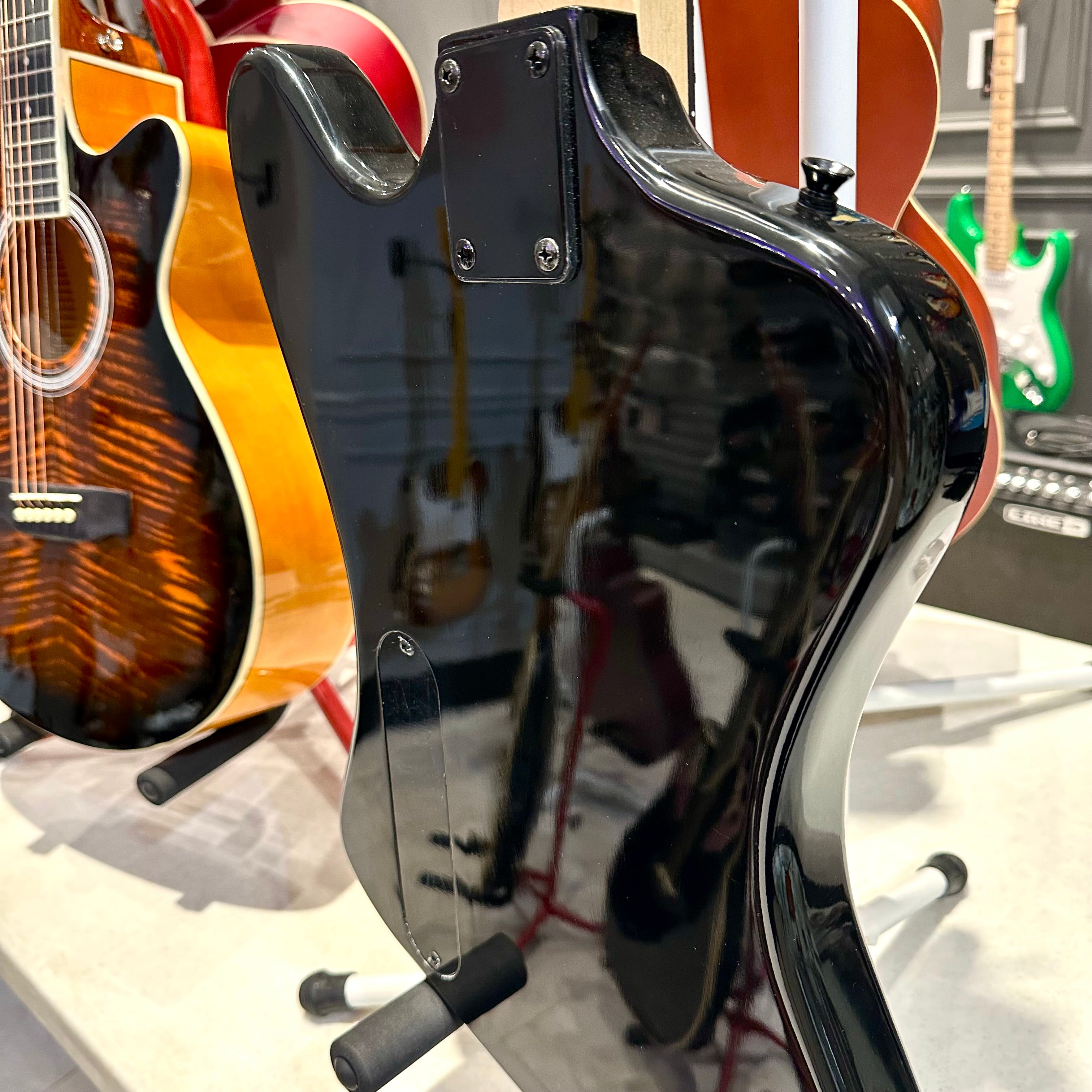 Gephardt ThunderBird: Bass Guitar - Sunburst