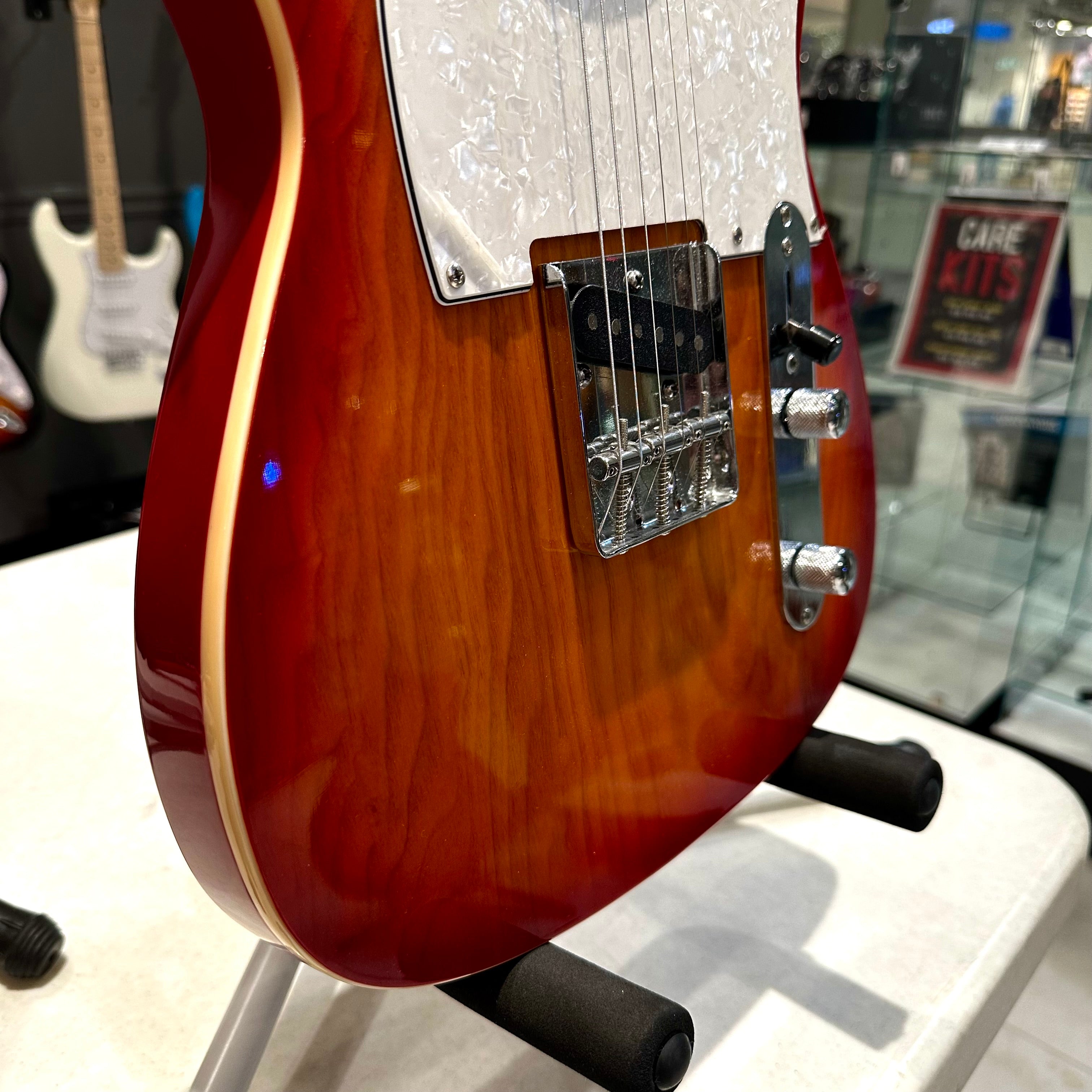 Gephardt Elite Series: Electric Guitar - OrangeBurst